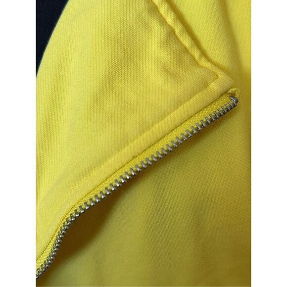 Forever 21 Yellow Cropped Moto Jacket With Accent Zippers and Belted Waist Sz Me - Picture 6 of 9